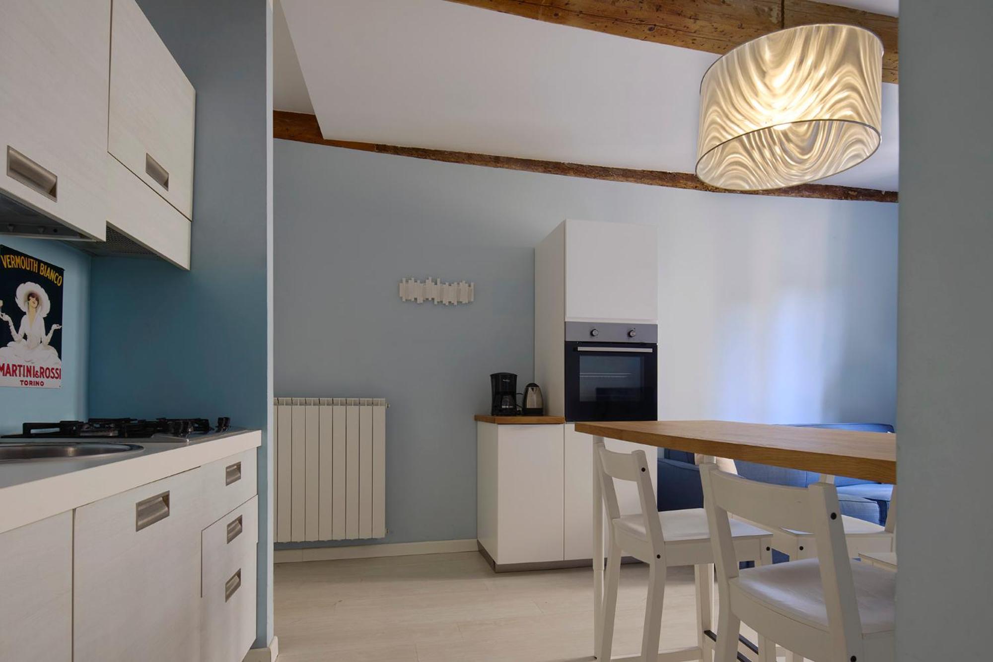 Panicale Blue Historic 1Br Stay Near Medici Chapels & Mercato Centrale فلورنس المظهر الخارجي الصورة