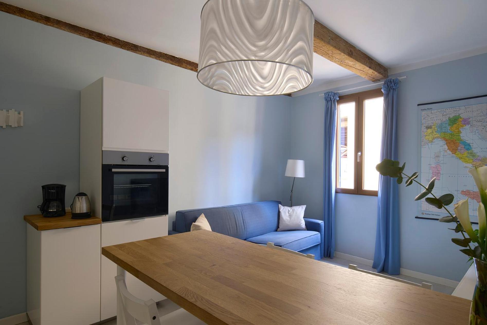 Panicale Blue Historic 1Br Stay Near Medici Chapels & Mercato Centrale فلورنس المظهر الخارجي الصورة