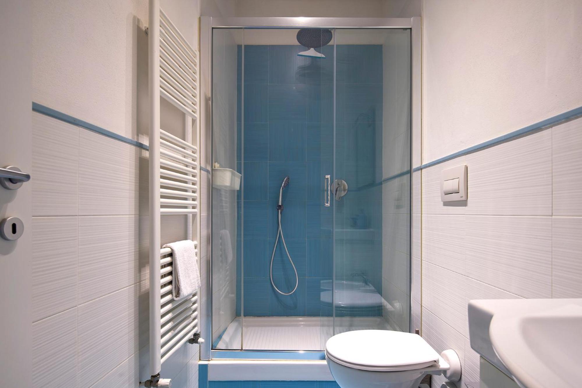 Panicale Blue Historic 1Br Stay Near Medici Chapels & Mercato Centrale فلورنس المظهر الخارجي الصورة